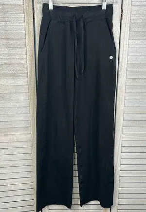 Black Activewear Pants with Flared Hem thumbnail 1