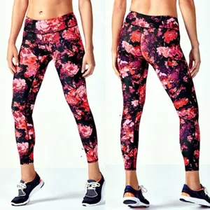 NWT Fabletics Salar Legging Get to Know me Small thumbnail 3