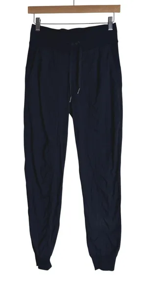 Lululemon Jogger Pants Women's Beyond the Studio Seersucker black size 4 gym thumbnail 1