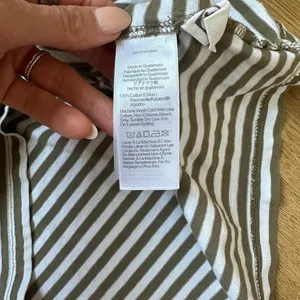 Madewell Striiped Softfade Cotton Oversized Tee in Capers XS thumbnail 4
