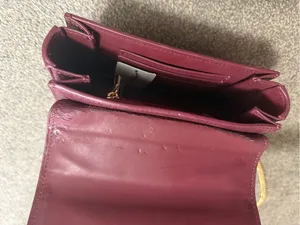 Burgundy Charles & Keith Croc-Effect Boxy Chain Strap Bag thumbnail 8