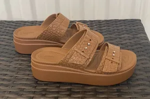 Crocs Brooklyn croco shine buckle women’s size 7 ￼ thumbnail 1