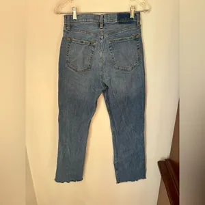 Abercrombie & Fitch Ankle Straight Ultra High Rise Curve Love Jeans Size 6 thumbnail 4