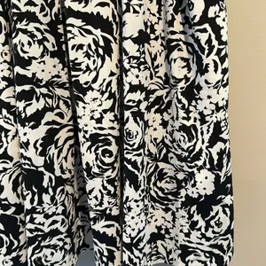 Adrienne Vittadini Medium‎ Pull-on Activewear Skirt thumbnail 4