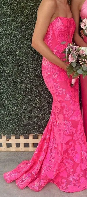 Sherri Hill Prom Dresss thumbnail 1