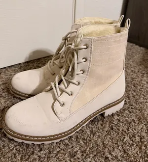 Beige lace up boots White Size 8.5 thumbnail 1