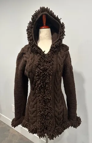 Sisandina Chunky Cable Knit Hooded Cardigan in Dark Brown thumbnail 1