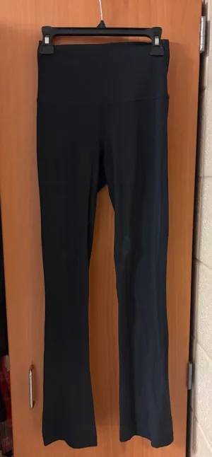 Lululemon Mini Flare Align thumbnail 1