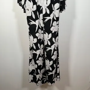 Show Me Your Mumu Jaelynn Jumpsuit Womens Medium Black/White Tied Up Bell Sleeve thumbnail 8
