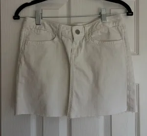 Banana Republic Mini Skirt thumbnail 1
