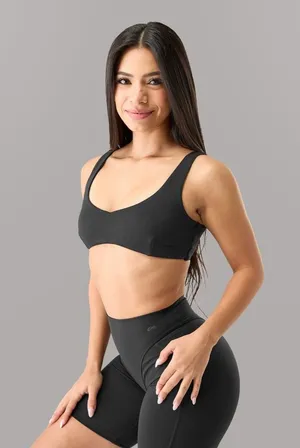 Alphalete Olivia Sculpt Bra Tenacity Square Neck Bra Size S/M Black thumbnail 1