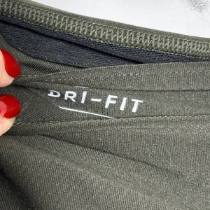 Nike Dri-FIT Olive Green Mesh Panel Crop‎ Leggings Womens XL Activewear thumbnail 7