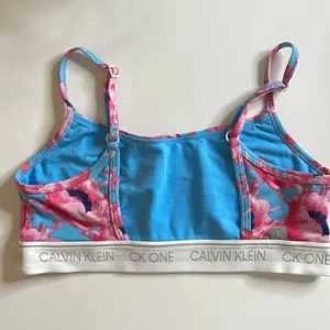 Calvin Klein One T-shirt bra. *Size XSmall see measurements. thumbnail 4