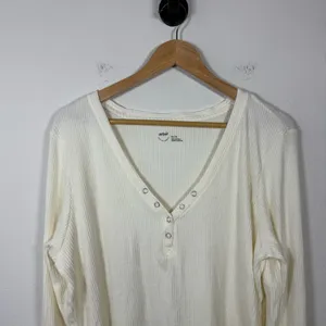 Aerie Women’s Cozy Ribbed Knit Henley in Ivory Size XXL thumbnail 4