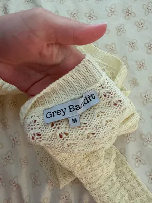 Grey Bandit Sweater thumbnail 3