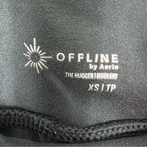 OFFLINE by Aerie The Hugger Solid Athletic Shorts Black Sporty Side Slit Size XS thumbnail 5