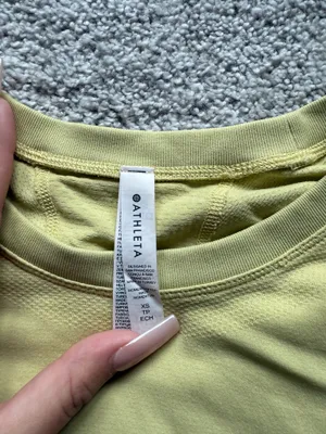 Athleta Top Long Sleeve thumbnail 3