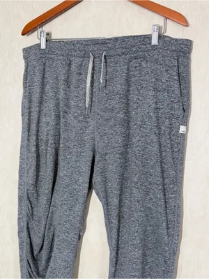 Vuori Women’s Performance Jogger Pants Pull On in Charcoal Heather XL thumbnail 2
