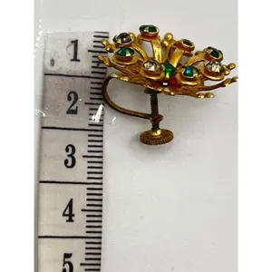 Vintage Gold Tone Cluster Starburst Statement Earrings Green‎ Stones Twist Backs thumbnail 7