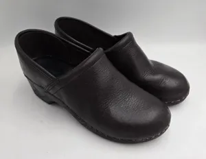 L.L.Bean Leather Clogs Dark Brown Slip On Mule Comfort Shoes Womens 6M Nurse thumbnail 1
