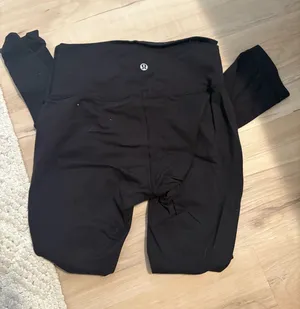 Lululemon Leggings thumbnail 2