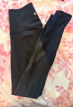 Black Lululemon Leggings  thumbnail 1