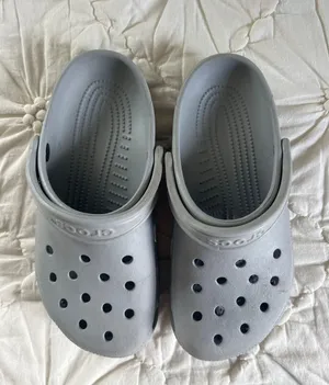 Gray crocs thumbnail 2