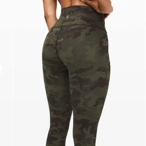 Lululemon Wunder Under High-Rise Tight 28" Luxtreme Incognito Camo Green thumbnail 8