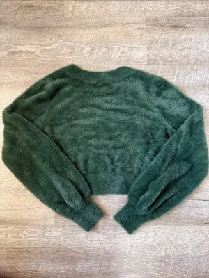 Aritzia Sunday Best Kitten V Neck Green Fuzzy Cropped Pullover Sweater Size M thumbnail 4