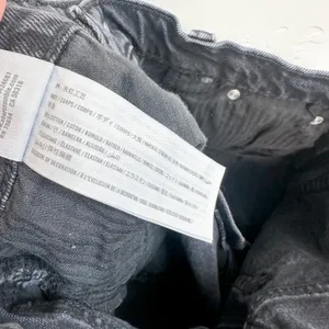 Abercrombie & Fitch | 90s Straight Ultra High Rise Distressed‎ Black Jeans Sz 27 thumbnail 6