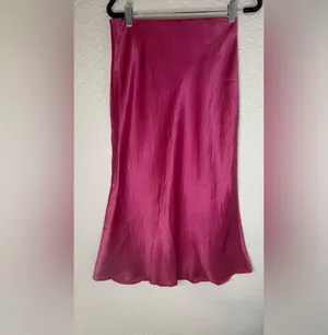 Babaton Satin Midi Skirt - Vibrant Pink (Size 4) thumbnail 7