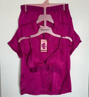 NWT Juicy Couture Women's Fuchsia pink satin Pajama Set small thumbnail 1