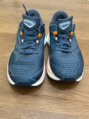 Saucony Endorphin Speed 4 Women's Running Shoessize 8.5 thumbnail 2