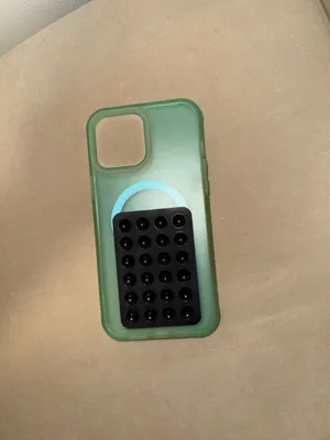 octobudddy and Magsafe case Green thumbnail 3