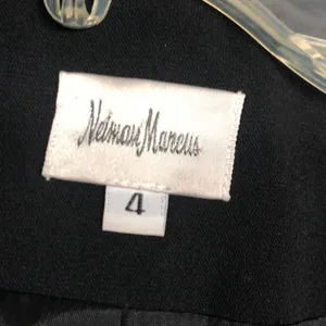 Neiman Marcus Size 4 Black blazer with ruffles edges thumbnail 3