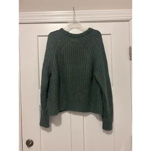 A New Day Sweater Women’s Size Large Green Chunky Knit Super Soft Waist Length thumbnail 2