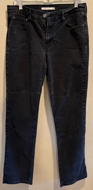 Levi's Women's Dark Gray Straight Leg Jeans thumbnail 1