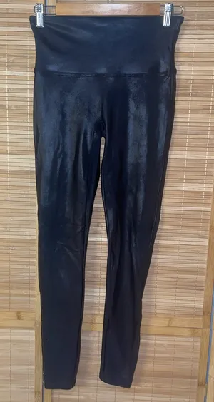 Spanx black faux leather leggings pants woman’s size Large thumbnail 1