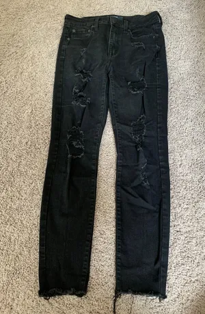 Skinny Jeans thumbnail 1