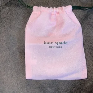 Kate‎ Spade thumbnail 5