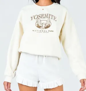 Princess Polly NWOT Yosemite oversized sweatshirt Size 10 thumbnail 1