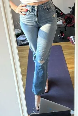 GAP 6 Tall/28 Jeans thumbnail 1