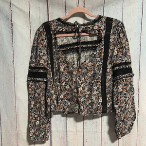NWT American Eagle Outfitters Floral and Lace Open Back Blouse thumbnail 9