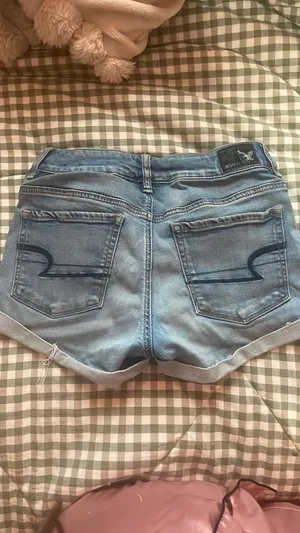 American Eagle Shorts Denim thumbnail 3