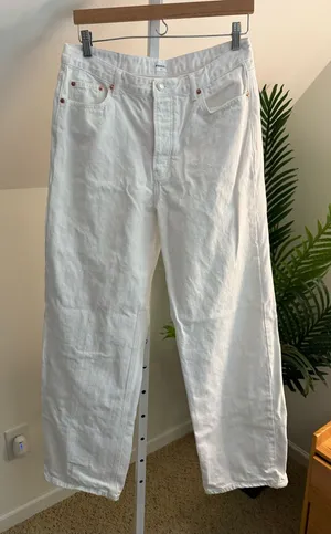 Parke Classic Straight Jeans in White size 31 thumbnail 1