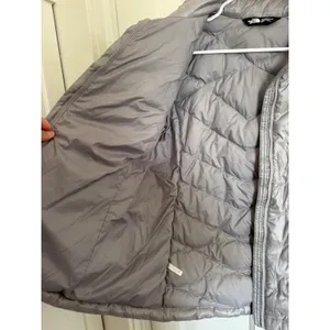 The North Face women's silver gray puffer size medium thumbnail 8