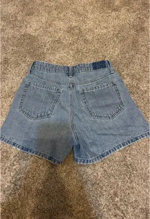 Hollister Shorts thumbnail 3