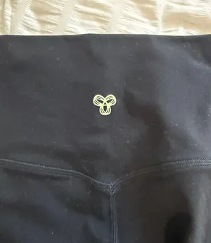 Golden Leggings Aritzia Butter thumbnail 3
