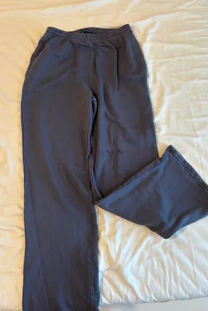 Brandy Melville Sweatpants thumbnail 1