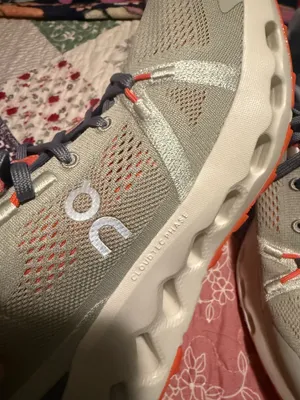Cloudsurfer Trail On Cloud Women’s 8.5 thumbnail 8